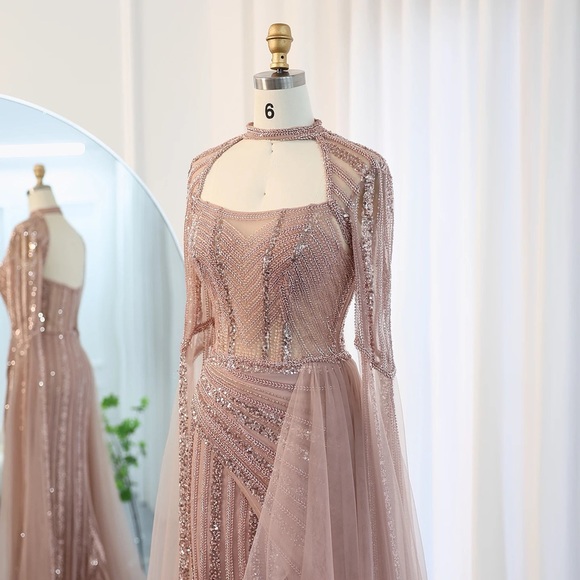 2024 Evening/ prom long gown dress - Picture 3 of 5